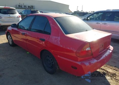 2001 Mitsubishi Mirage Es z USA, uszkodzony, nr VIN JA3AY26CX1U041805
